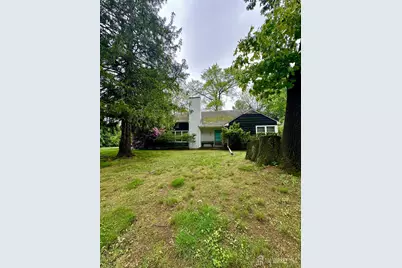 33 Lawrence Brook Drive, East Brunswick Township, NJ 08816 - Photo 1