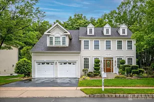 35 Fabiszewski Way, Sayreville, NJ 08859 - Photo 1