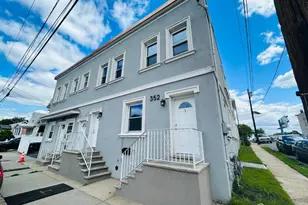 352 Keene St, Perth Amboy, NJ 08861 - Photo 1