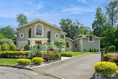 27 Mare Haven Court, North Brunswick Township, NJ 08902 - Photo 1