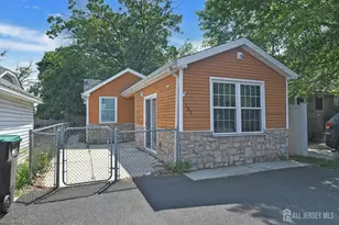 385 Shoreland Cir, Old Bridge Township, NJ 08879 - Photo 1