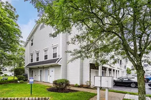 116 Prestwick Way, Edison, NJ 08820 - Photo 1