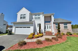 8 Woodmere Ct, Old Bridge Township, NJ 08857 - Photo 1