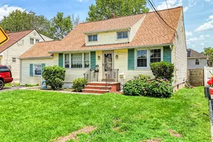 25 Adams St, Iselin, NJ 08830 - Photo 1