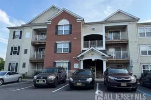 1027 Dogwood Ct, New Brunswick, NJ 08901 - Photo 1