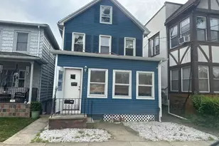 91 Lewis St, Perth Amboy, NJ 08861 - Photo 1