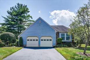 20 John Hancock Dr, Monroe Township, NJ 08831 - Photo 1