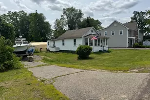 50 State Route 36, Keyport, NJ 07735 - Photo 1