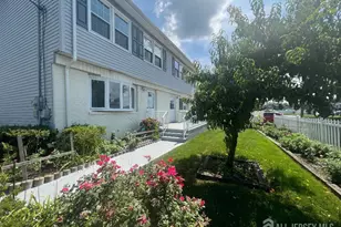 66 Battle Pl, Franklin Township, NJ 08873 - Photo 1