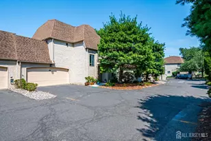 66 Gate House Ln, Edison, NJ 08820 - Photo 1