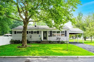 19 Huxley Dr, Old Bridge Township, NJ 08857 - Photo 1