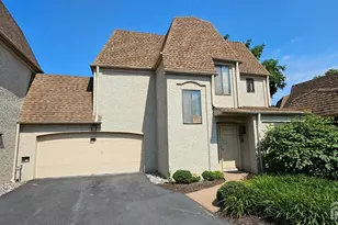 3 Park Gate Dr, Edison, NJ 08820 - Photo 1