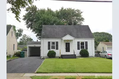 189 Old Post Road, Edison, NJ 08817 - Photo 1