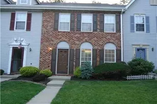 395 Hadleigh Ln, North Brunswick Township, NJ 08902 - Photo 1