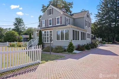 125 Main Street, Helmetta, NJ 08828 - Photo 1