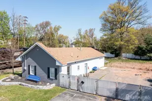 77 Holton St, Sewaren, NJ 07077 - Photo 1