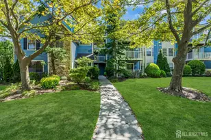 260 Crosspointe Dr, East Brunswick Township, NJ 08816 - Photo 1