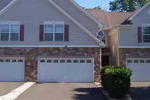 65 Heath Ct, Pennington, NJ 08534 - Photo 1