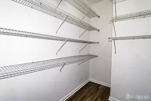 524 Doral Ct, Piscataway Township, NJ 08854 - Photo 16