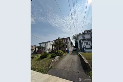 640 Livingston Avenue, North Brunswick Township, NJ 08902 - Photo 1