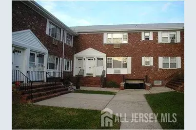 19 Gramercy Garden Place, Middlesex, NJ 08846 - Photo 1