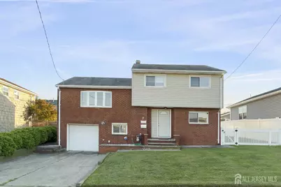 7 Sunnyside Drive, Carteret, NJ 07008 - Photo 1