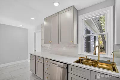 43 Linden Lane, Plainsboro Township, NJ 08536 - Photo 1