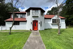 200 Old Forge Rd, Monroe Township, NJ 08831 - Photo 1