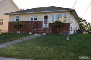 11 Post Blvd, Carteret, NJ 07008 - Photo 1