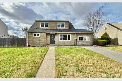 33 Windsor Drive, East Brunswick Township, NJ 08816 - Photo 1