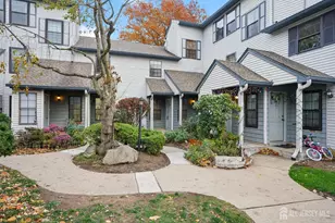 809 Woodbridge Commons Way, Iselin, NJ 08830 - Photo 1