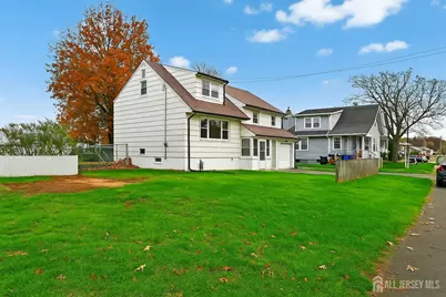 46 Melbourne Court, Woodbridge Township, NJ 07095 - Photo 1