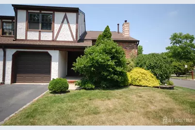 1 Wellington Court, Sayreville, NJ 08872 - Photo 1