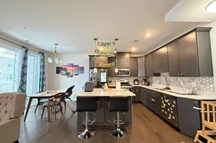 102 Dickson Ct, Highland Park, NJ 08904 - Photo 1