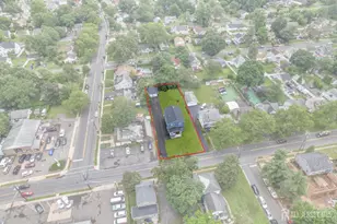 423 New Market Rd, Piscataway Township, NJ 08854 - Photo 1
