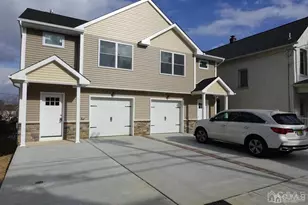 381-A Highland St, South Amboy, NJ 08879 - Photo 1