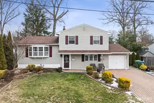 21 McGinnis Rd, Edison, NJ 08817 - Photo 1