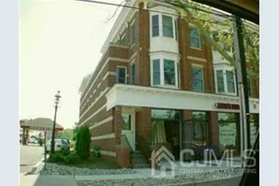 541 Middlesex Avenue #1, Metuchen, NJ 08840 - Photo 1