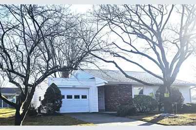 155 Chatham Drive #A, Monroe Township, NJ 08831 - Photo 1