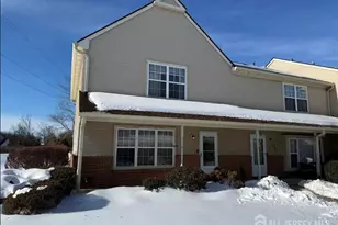 942 Thomas Ave, North Brunswick Township, NJ 08902 - Photo 1