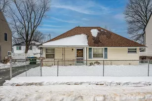 27 Stiles Rd, Edison, NJ 08817 - Photo 1