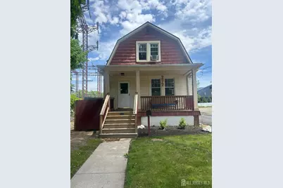 272 Lake Avenue, Metuchen, NJ 08840 - Photo 1