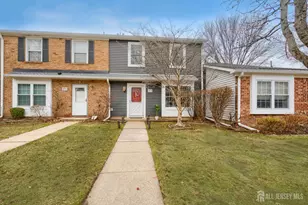 374 Constitution Cir, North Brunswick Township, NJ 08902 - Photo 1