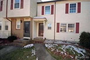 4 White Oaks Dr, Sayreville, NJ 08872 - Photo 1