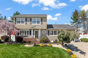 6 Marie Ln, Edison, NJ 08817 - Photo 1