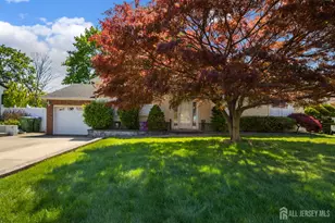 5 Elizabeth Ct, Edison, NJ 08817 - Photo 1