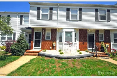 21 Rosewood Court, Sayreville, NJ 08872 - Photo 1