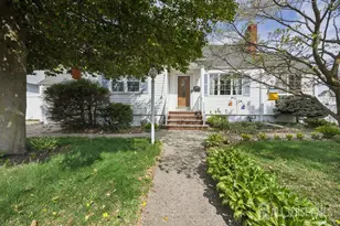 190 Parker St, Sayreville, NJ 08879 - Photo 1