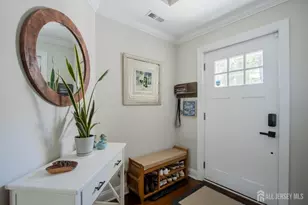 20 Waverly St, Keyport, NJ 07735 - Photo 1