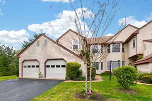 4B James Polk Ct, Monroe Township, NJ 08831 - Photo 1